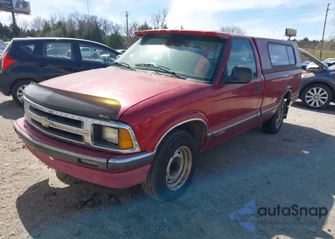 1994 Chevrolet S Truck S10 из США, поврежденный, VIN 1GCCS14Z1R8111595